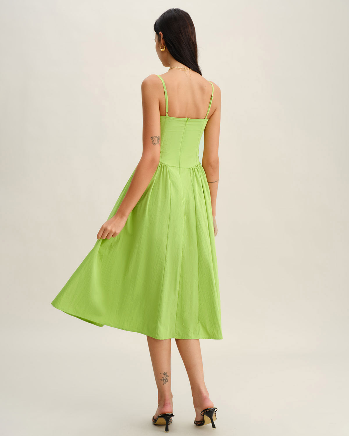 Lucienne | Damen Midikleid mit Herz-Ausschnitt – Grün