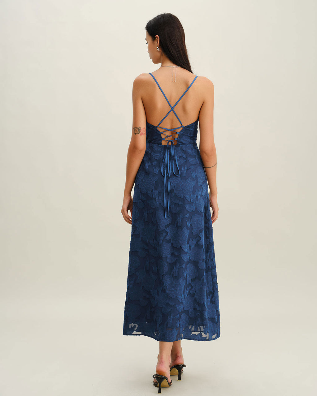 Annabelle | Damen Jacquard-Maxikleid rückenfrei – Dunkelblau