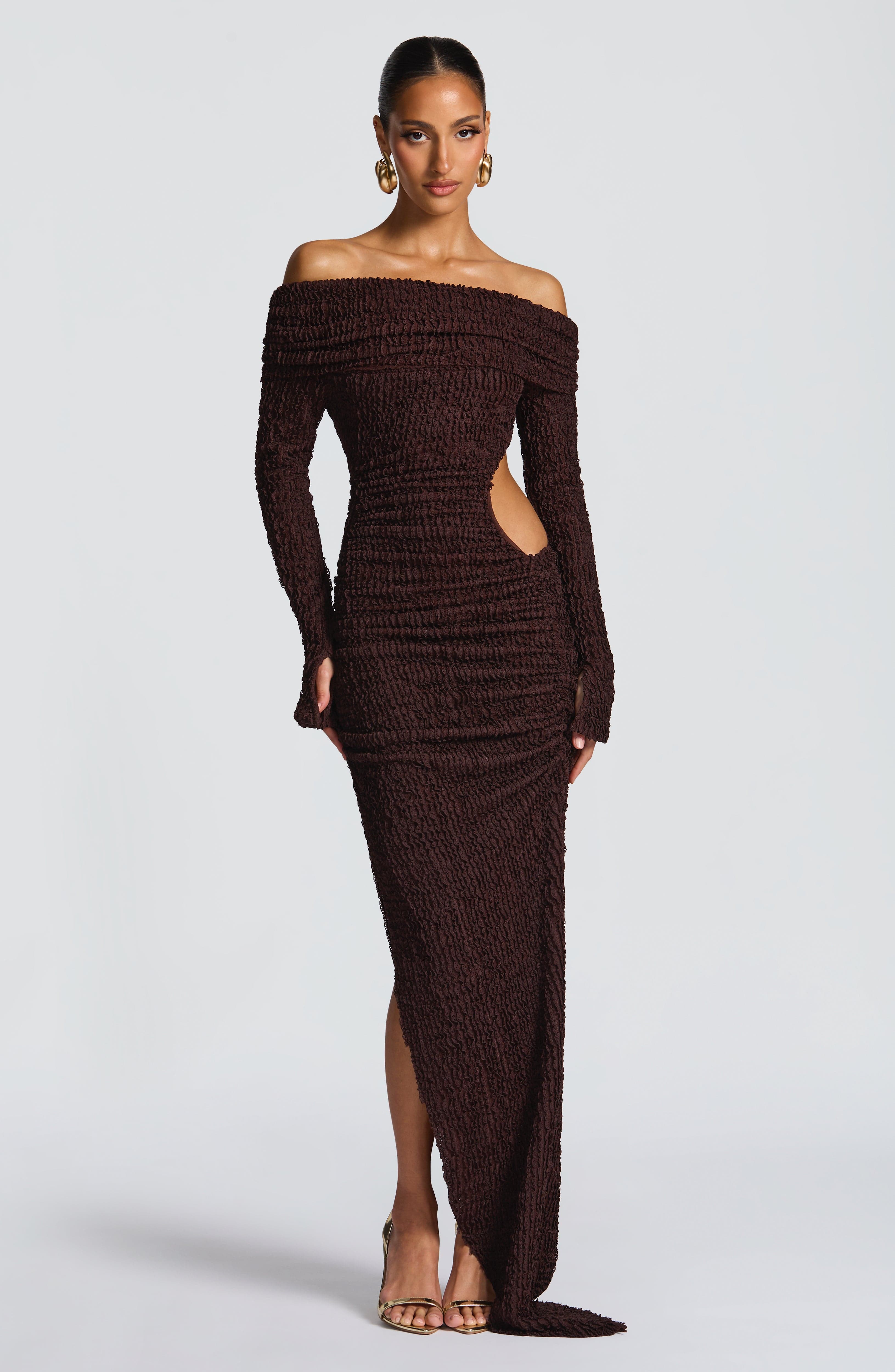 Mélisande | Damen Midikleid mit Carmen-Ausschnitt und Raffung – Pflaumenbraun