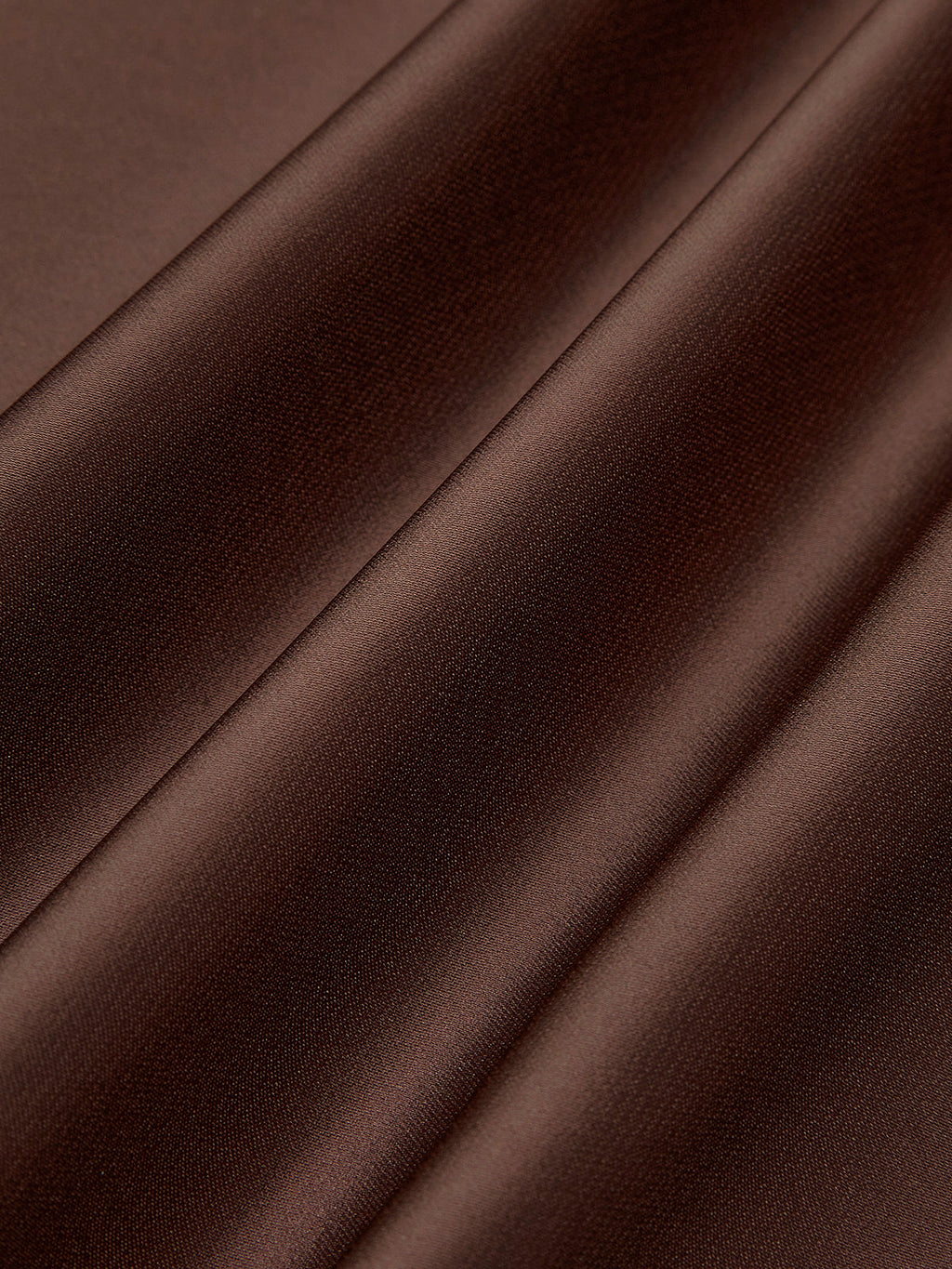 Damen Ballkleid mit Neckholder und Cut-Out-Detail