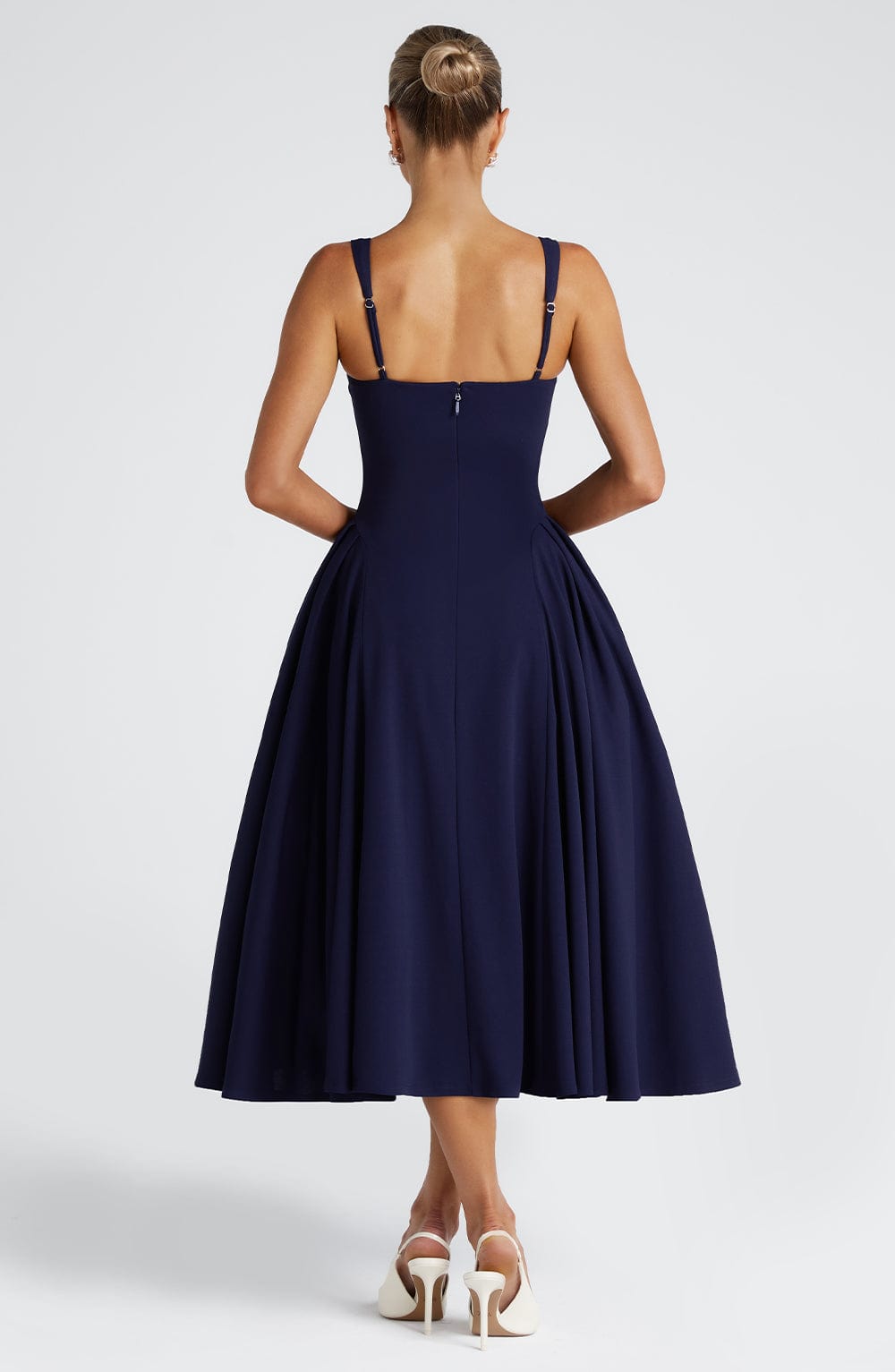Cosima | Damen Fließendes Midikleid mit Karree-Ausschnitt – Dunkelblau