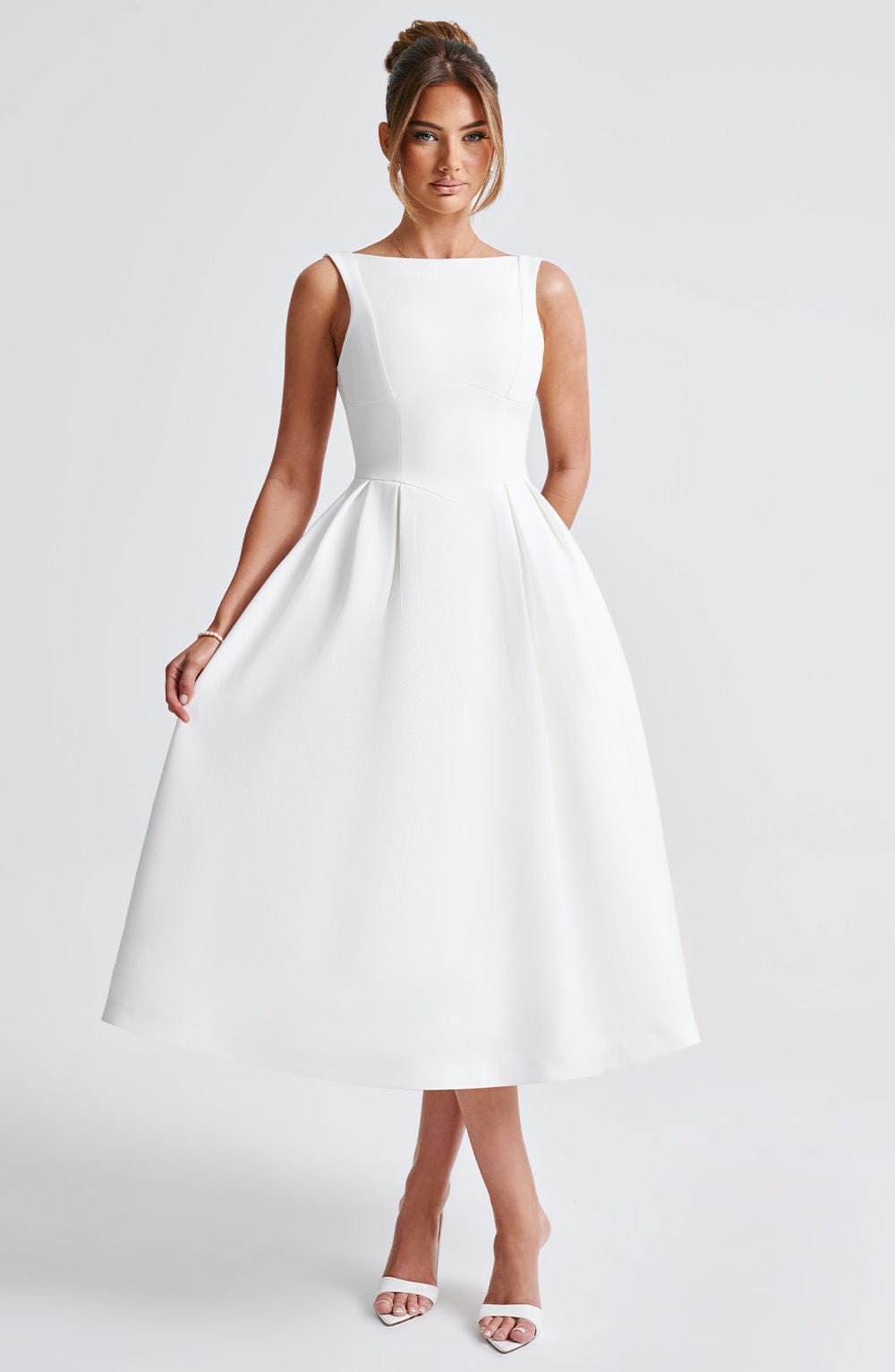 Ottilie | Damen Rückenfreies Midikleid – Elfenbein