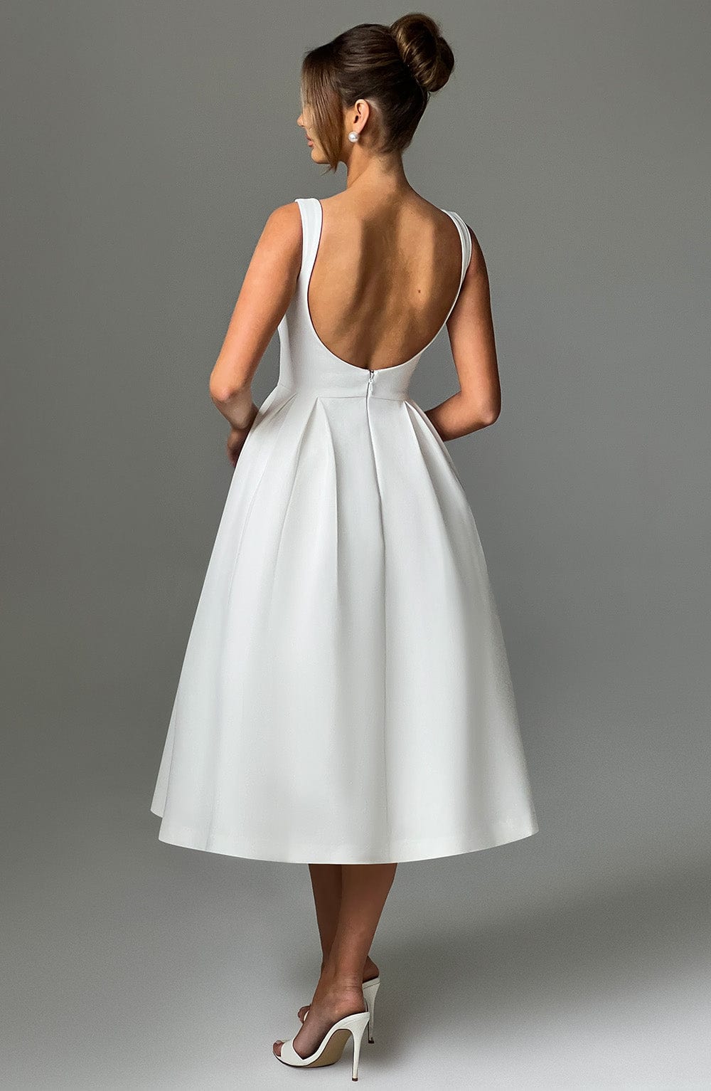 Ottilie | Damen Rückenfreies Midikleid – Elfenbein