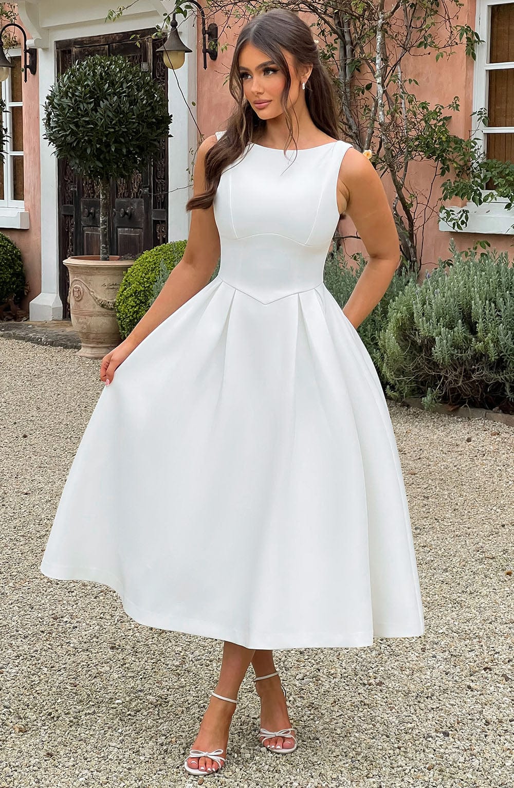Ottilie | Damen Rückenfreies Midikleid – Elfenbein