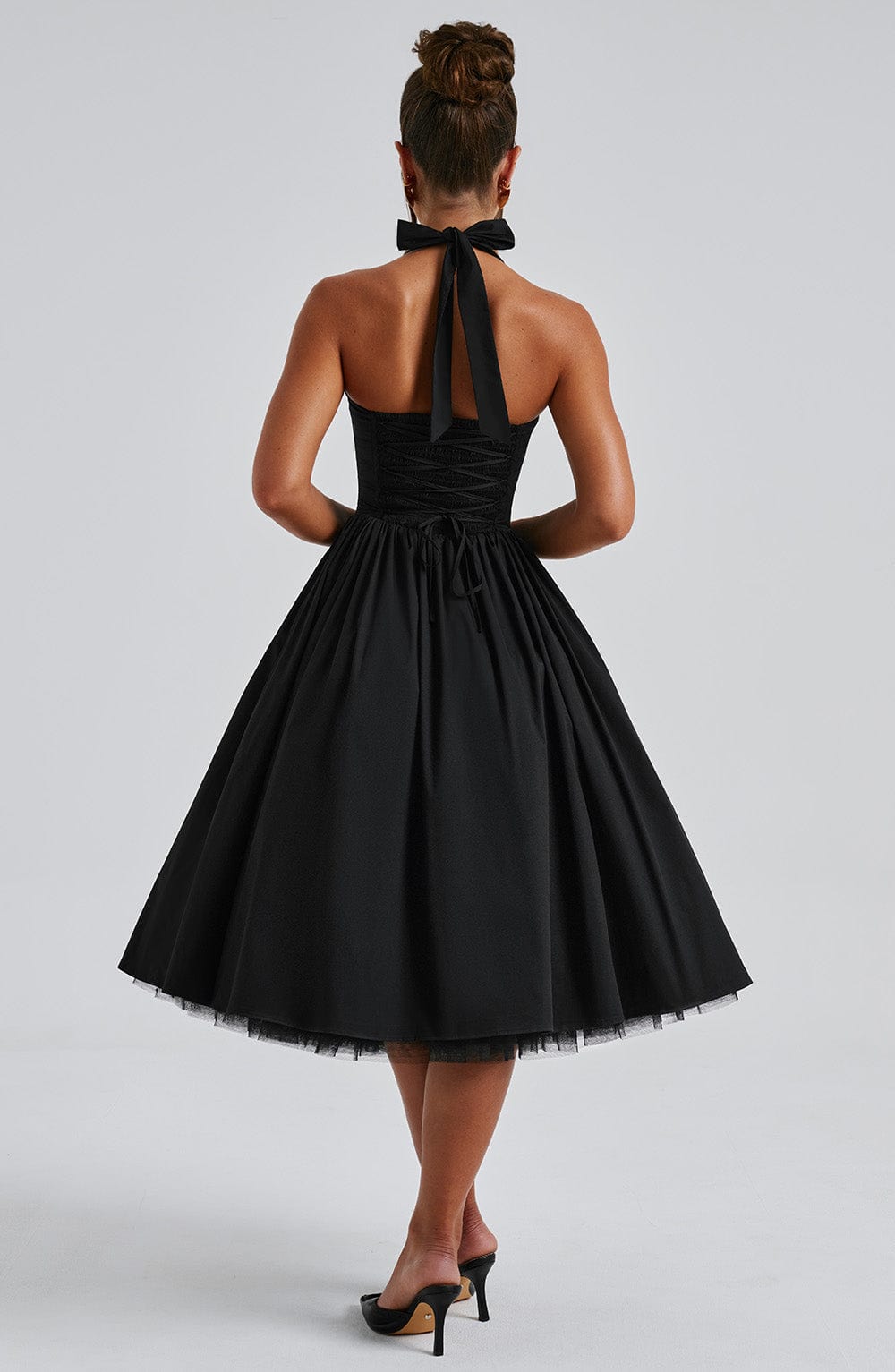 Leonora | Damen Midikleid mit Karree-Ausschnitt – Schwarz