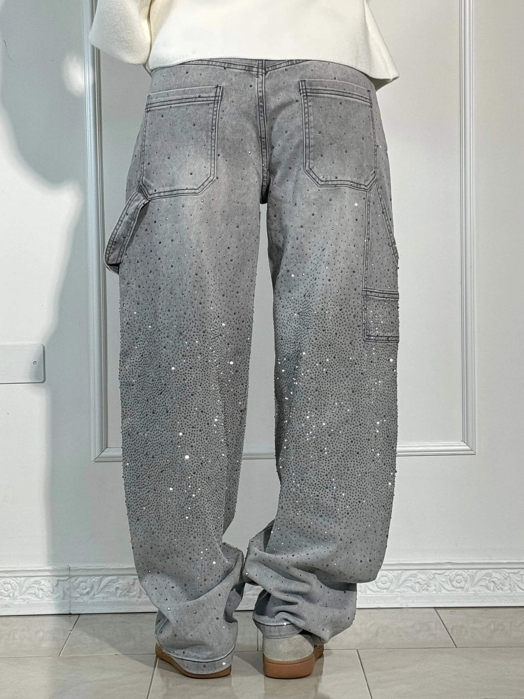 Damen Hose mit weitem Bein Strassbesatz Seitentasche mit Klappe und Knopfverschluss
