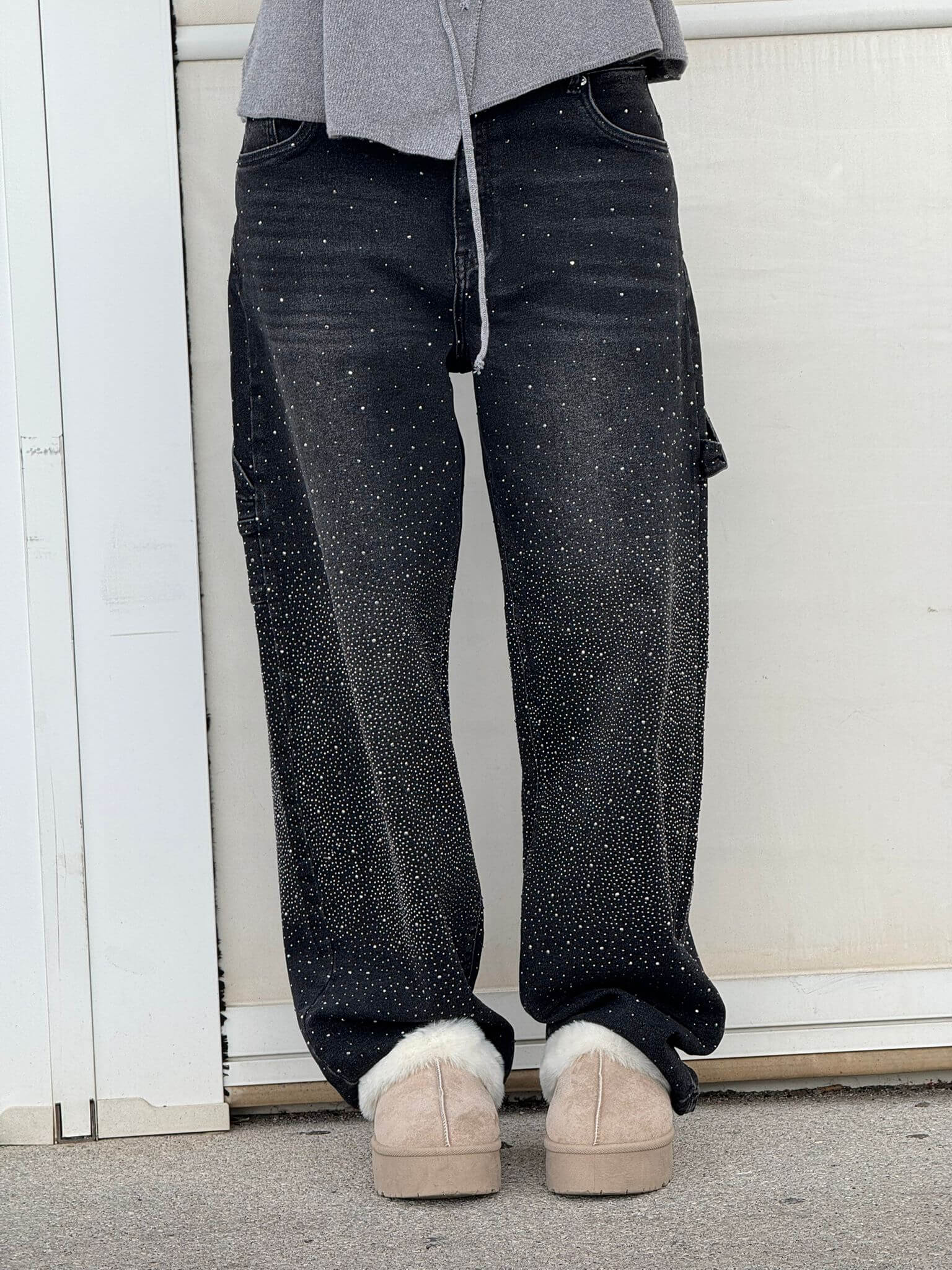 Damen Hose mit weitem Bein Strassbesatz Seitentasche mit Klappe und Knopfverschluss