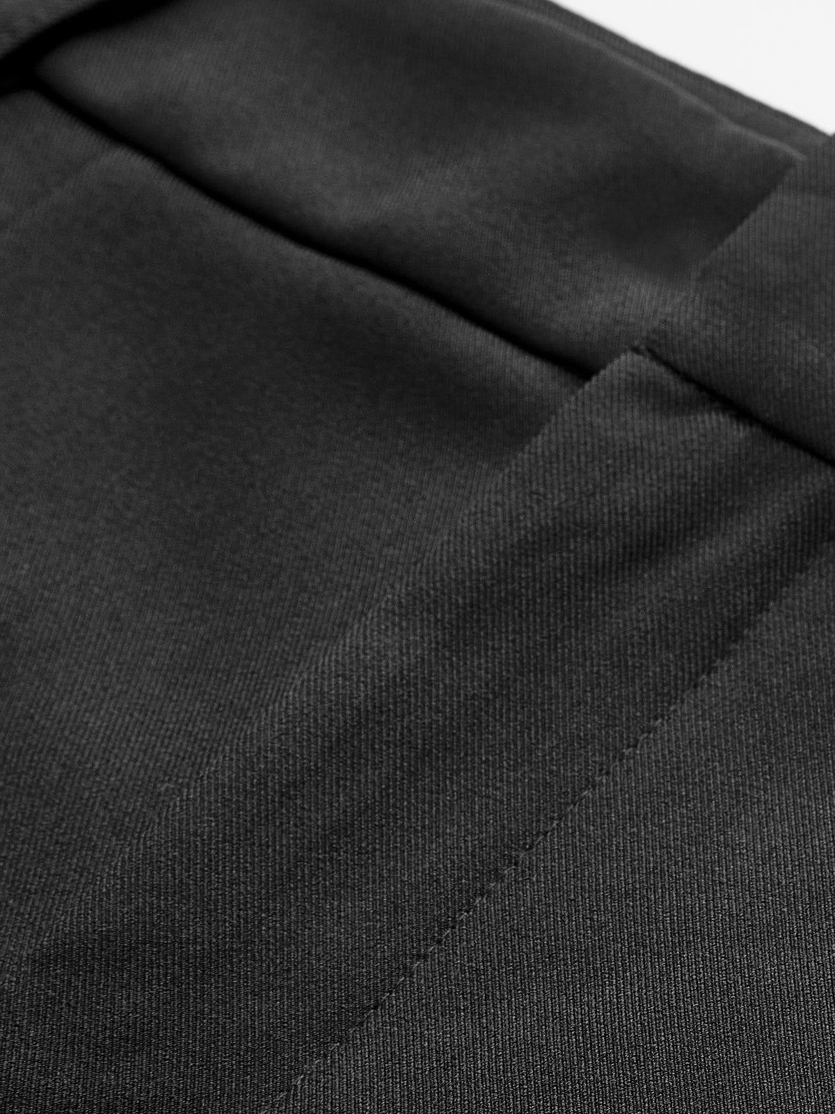 Damen Kurze Hose mit Bundfalten Gürtelschlaufen und Seitentaschen