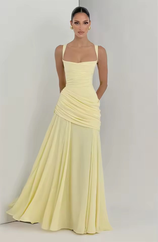 Damen Langes Kleid mit Herzausschnitt gekreuzten Trägern und Raffung an der Hüfte