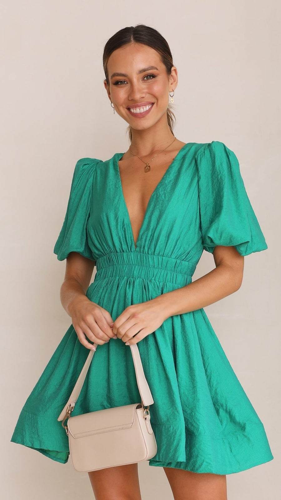 Damen Minikleid mit tiefem V-Ausschnitt und kurzen Puffärmeln