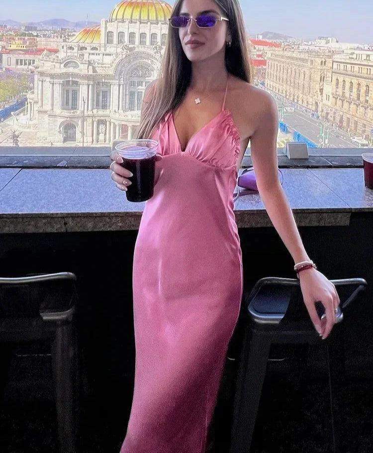 Damen Neckholder Maxikleid mit tiefem V-Ausschnitt und gerafftem Oberteil