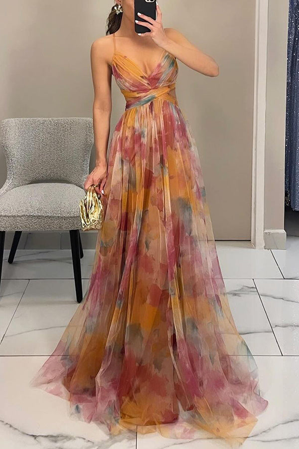 Damen Plissiertes Maxikleid mit Blumenmuster und Spaghettiträgern und Wickelausschnitt