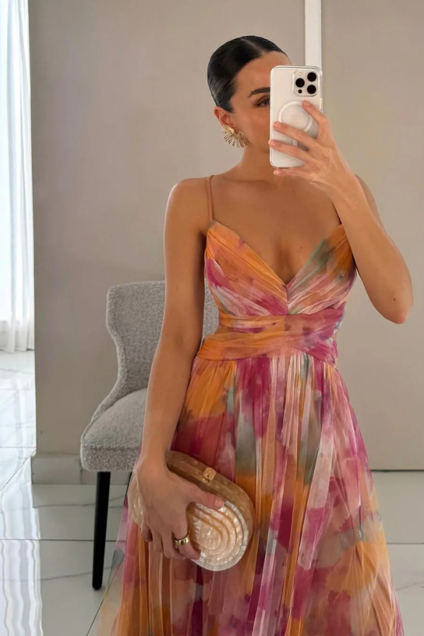 Damen Plissiertes Maxikleid mit Blumenmuster und Spaghettiträgern und Wickelausschnitt