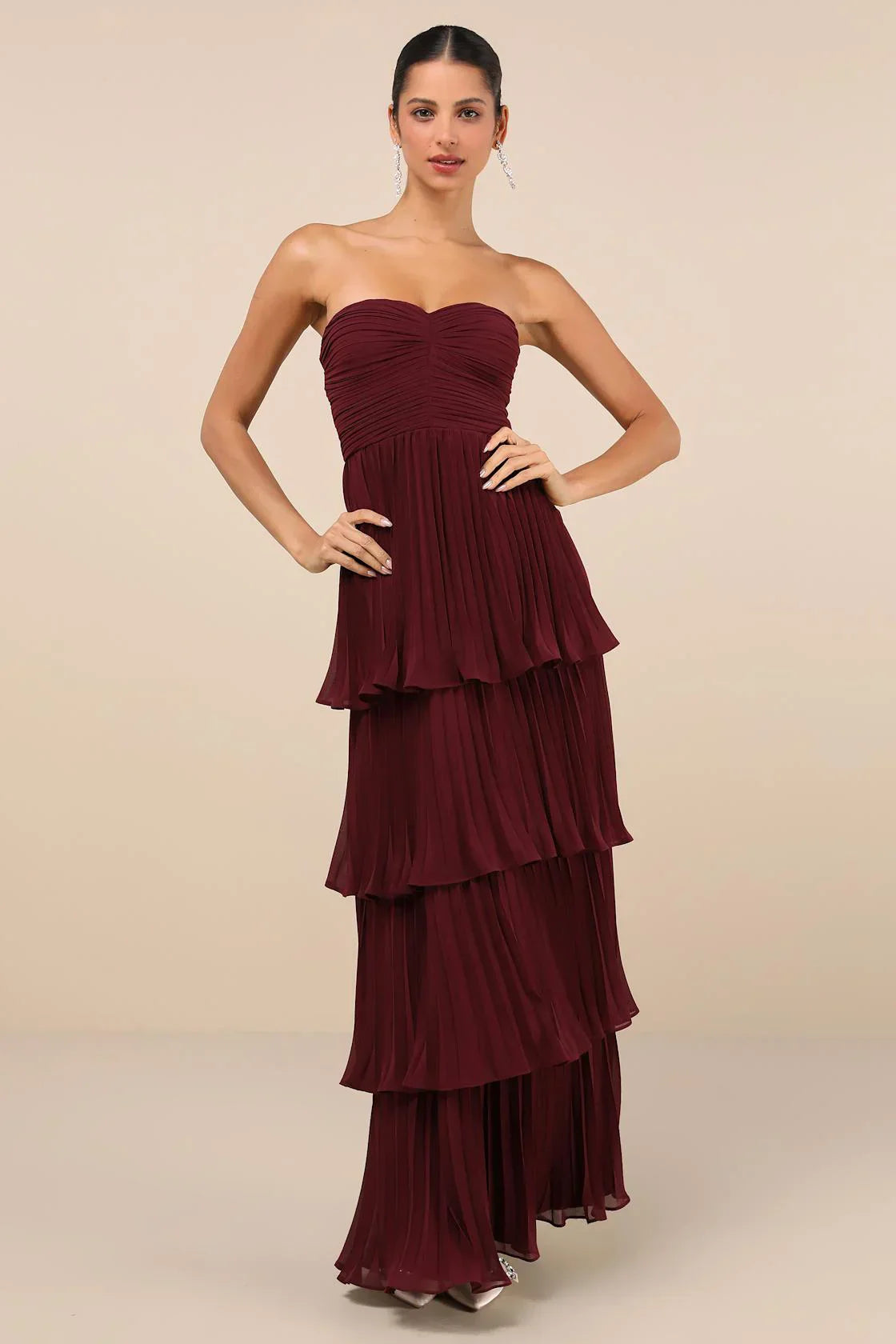 Damen Trägerloses Maxikleid mit Herzdekolleté Gerafftem Oberteil und Stufenrock