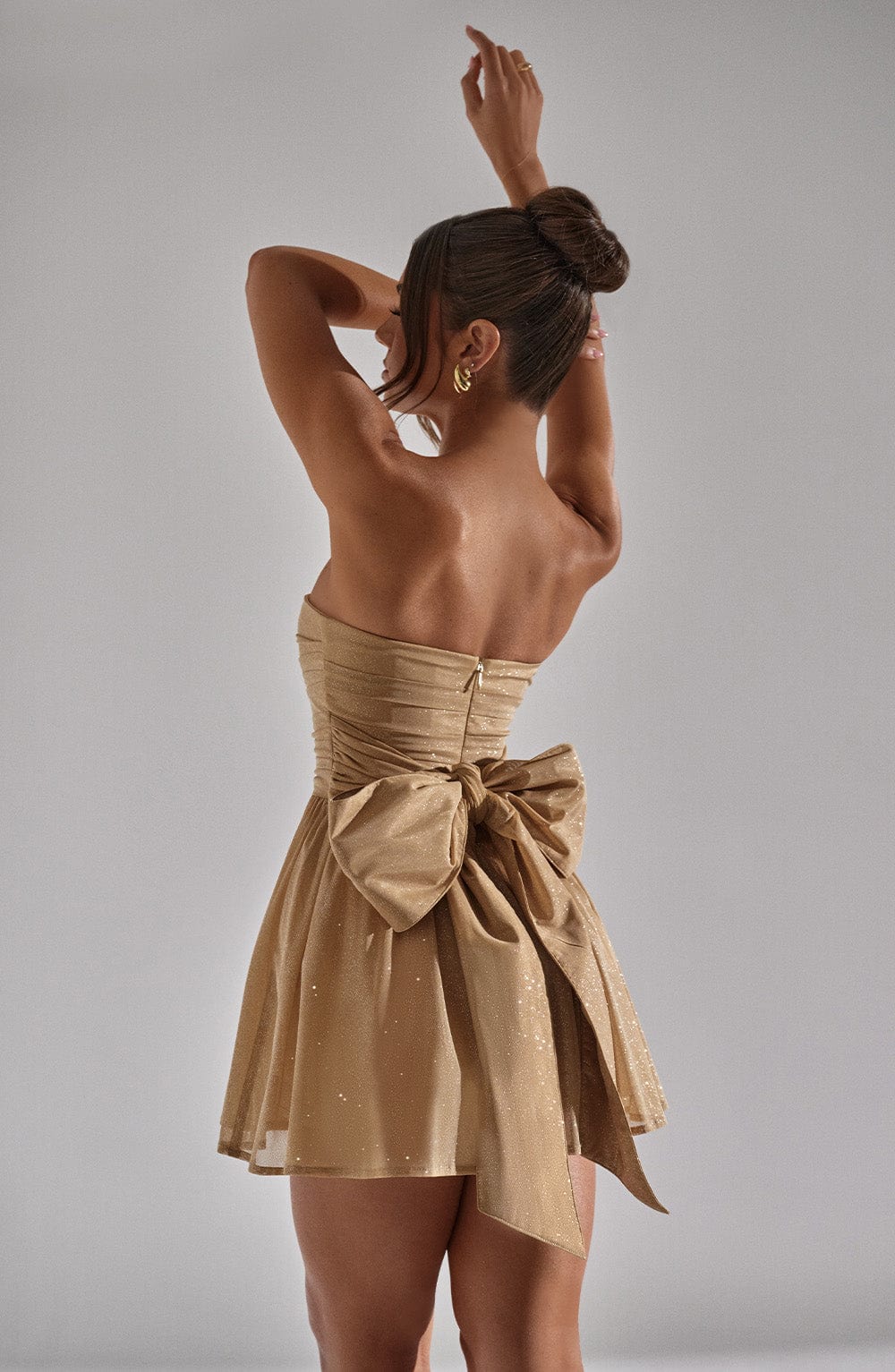 Damen Trägerloses Minikleid mit gerafftem Oberteil