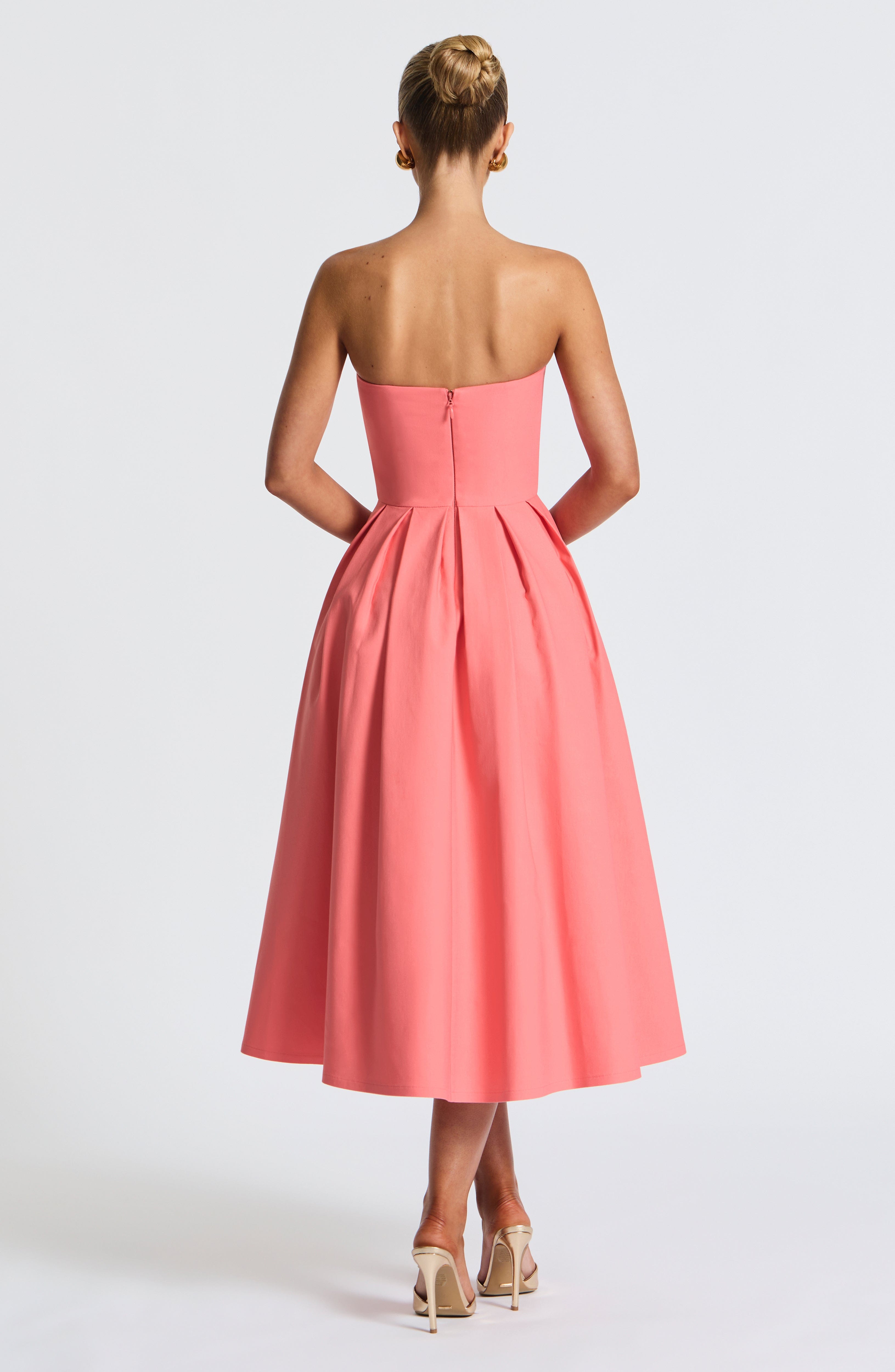 Eulalie | Damen Trägerloses Midikleid – Korallrosa