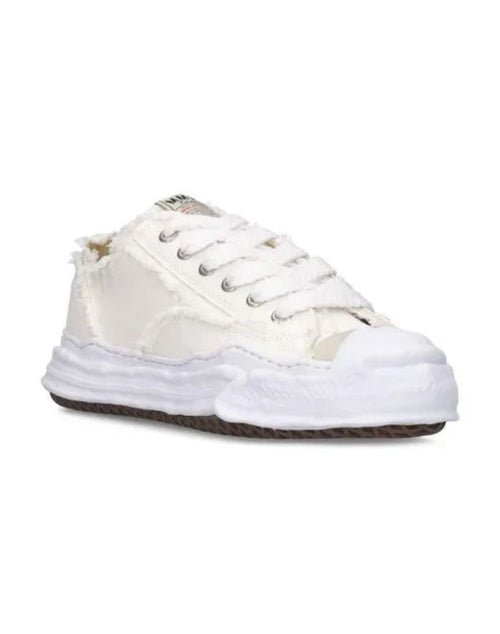 Low Topé Sneaker - Velnoir™