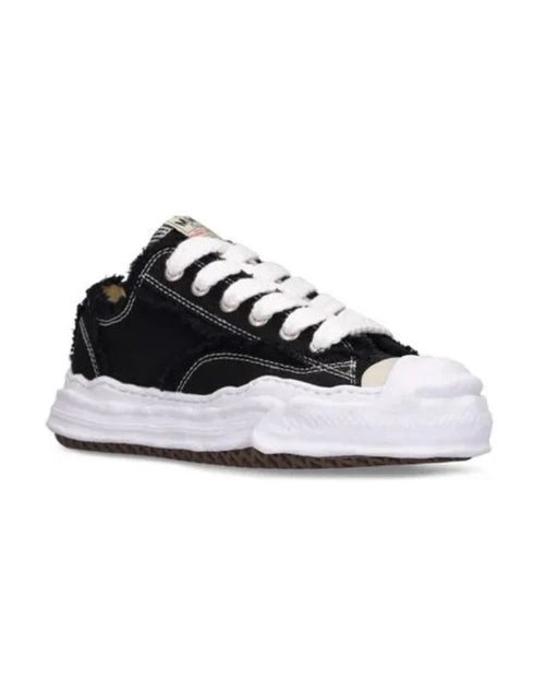 Low Topé Sneaker - Velnoir™