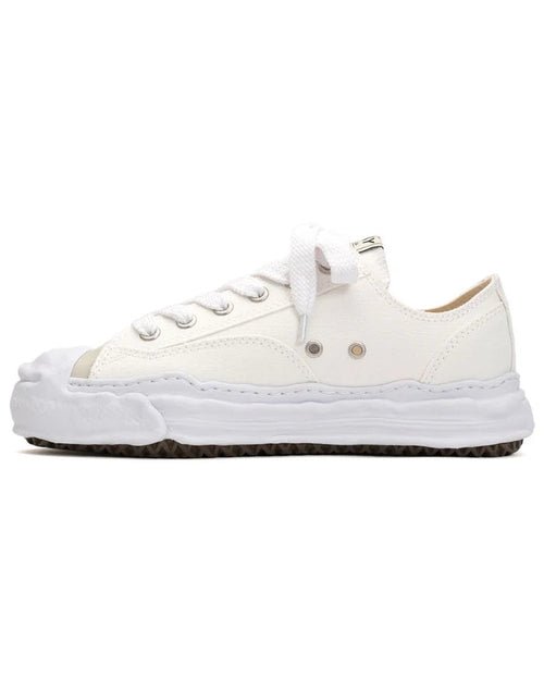 Low Topé Special Sneaker - Velnoir™