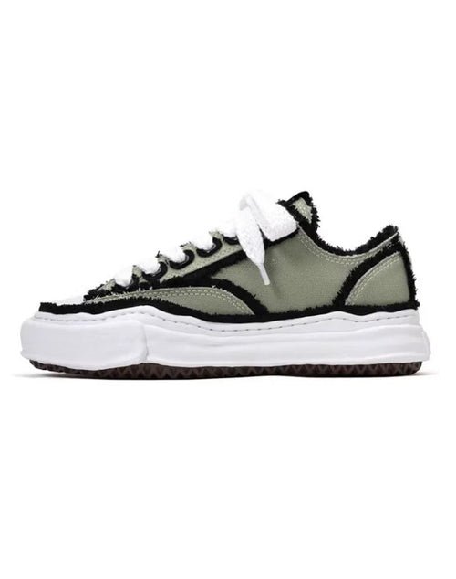 Saint Topé Sneaker - Velnoir™