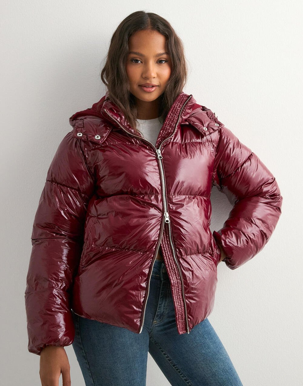 Shiné Bordeaux Puffer Jacke - Velnoir™