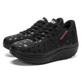 Sneaker Damen mit Schriftzeichenmuster und Keilsohle