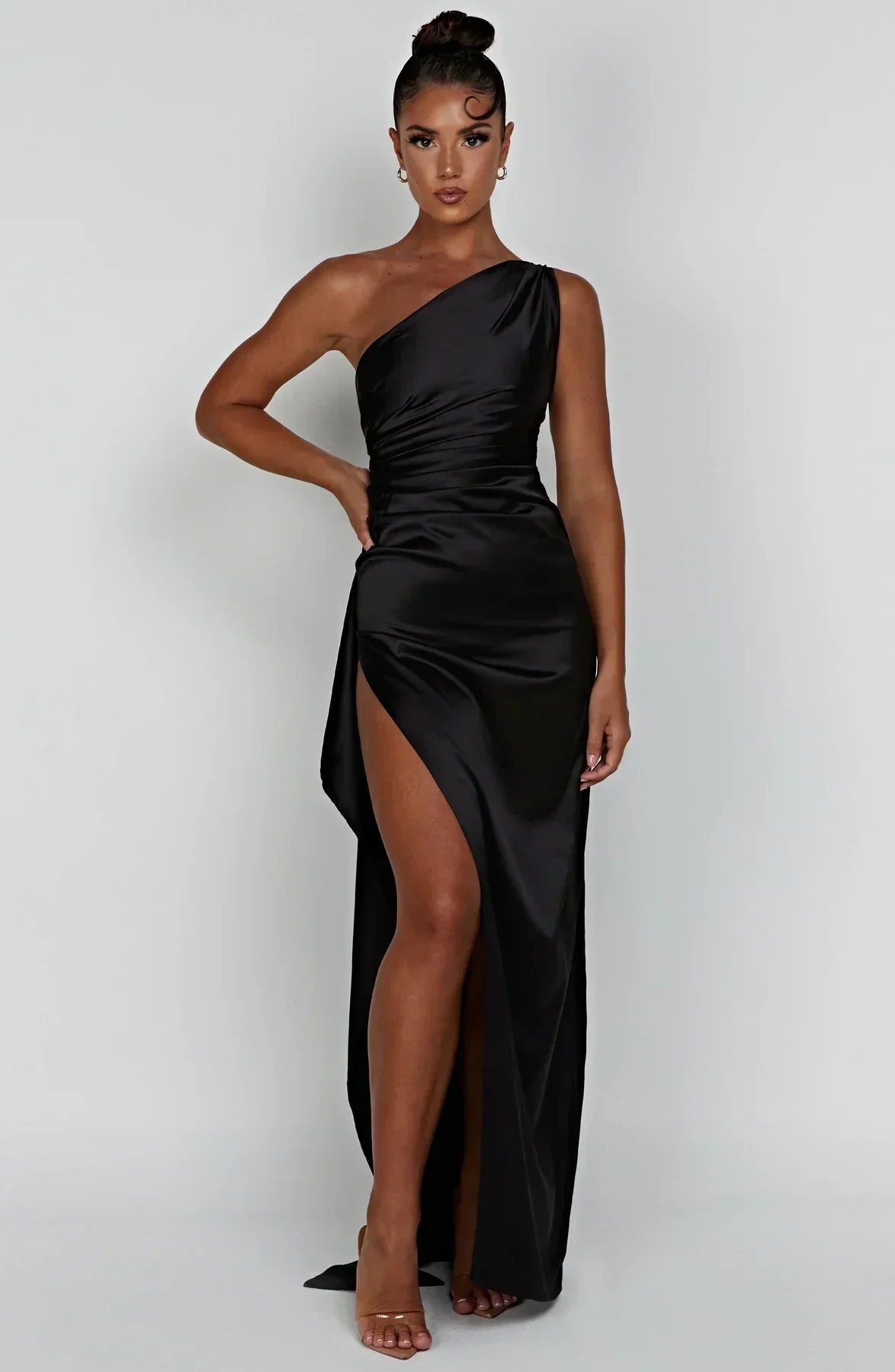 Violetta | Damen One Shoulder Maxikleid