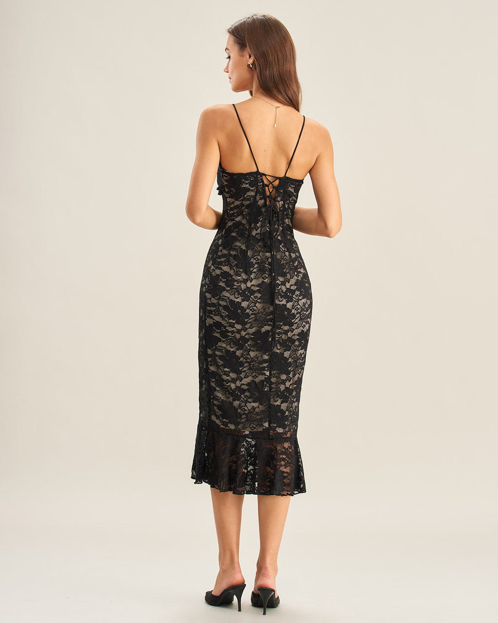 Selene | Damen Spitzen-Midikleid im Meerjungfrau-Schnitt – Schwarz