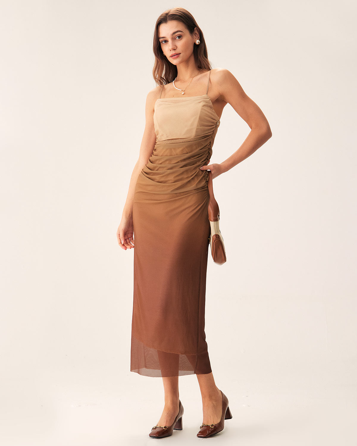 Alessia | Damen Mesh-Midikleid mit Raffung – Braun