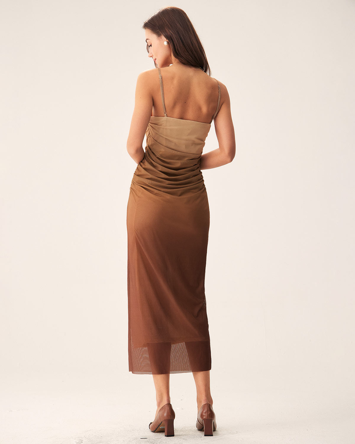Alessia | Damen Mesh-Midikleid mit Raffung – Braun