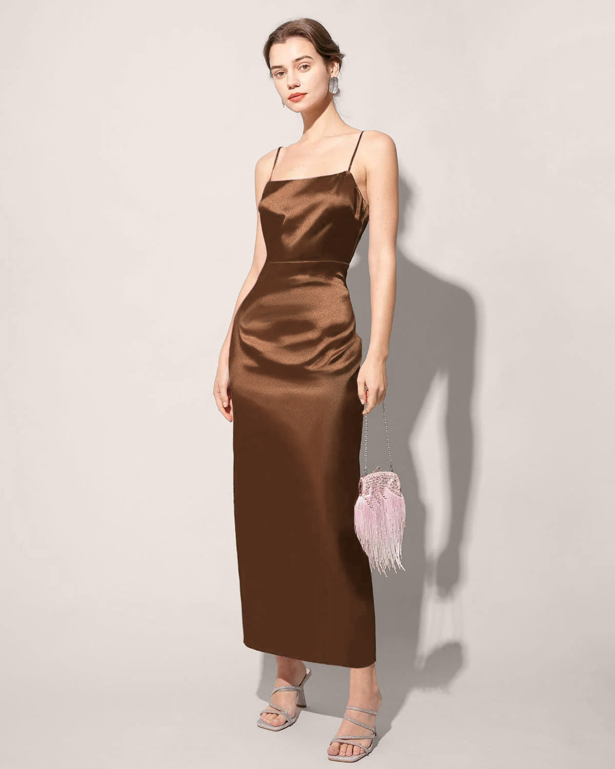 Claire | Damen Satin-Maxikleid – Mokkabraun