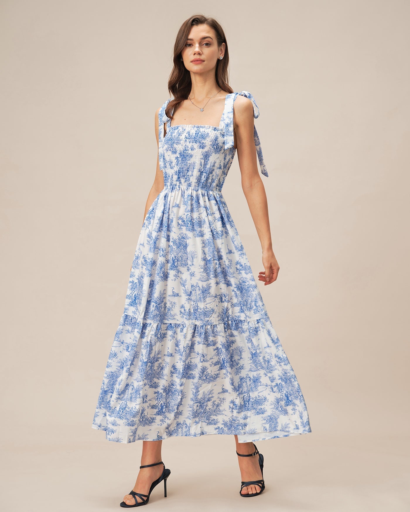 Amara | Damen Floral-Maxikleid mit Bindeträgern – Blau