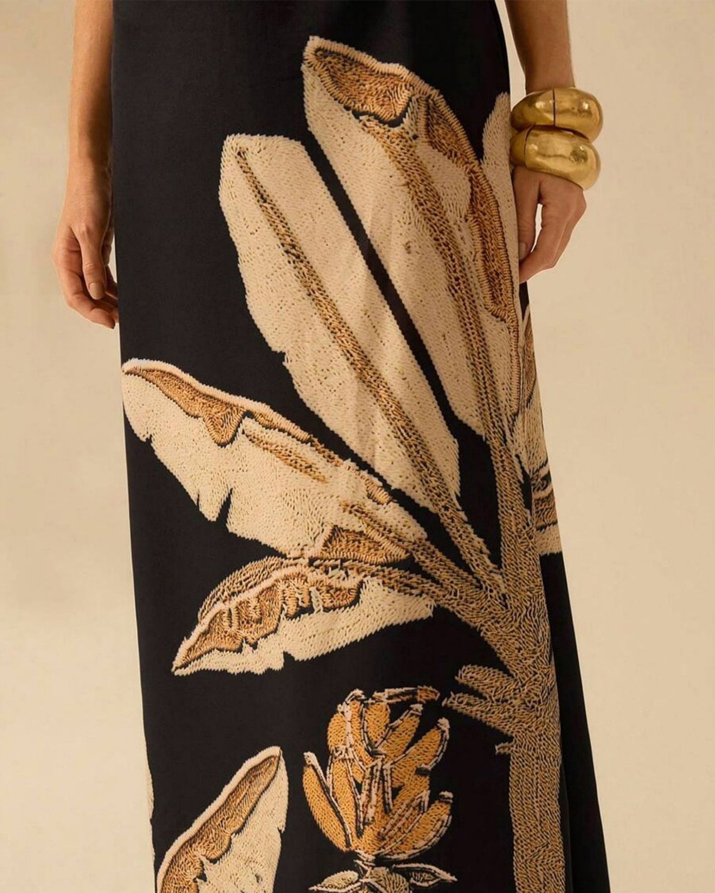 Alva | Damen Floral-Maxikleid – Schwarz