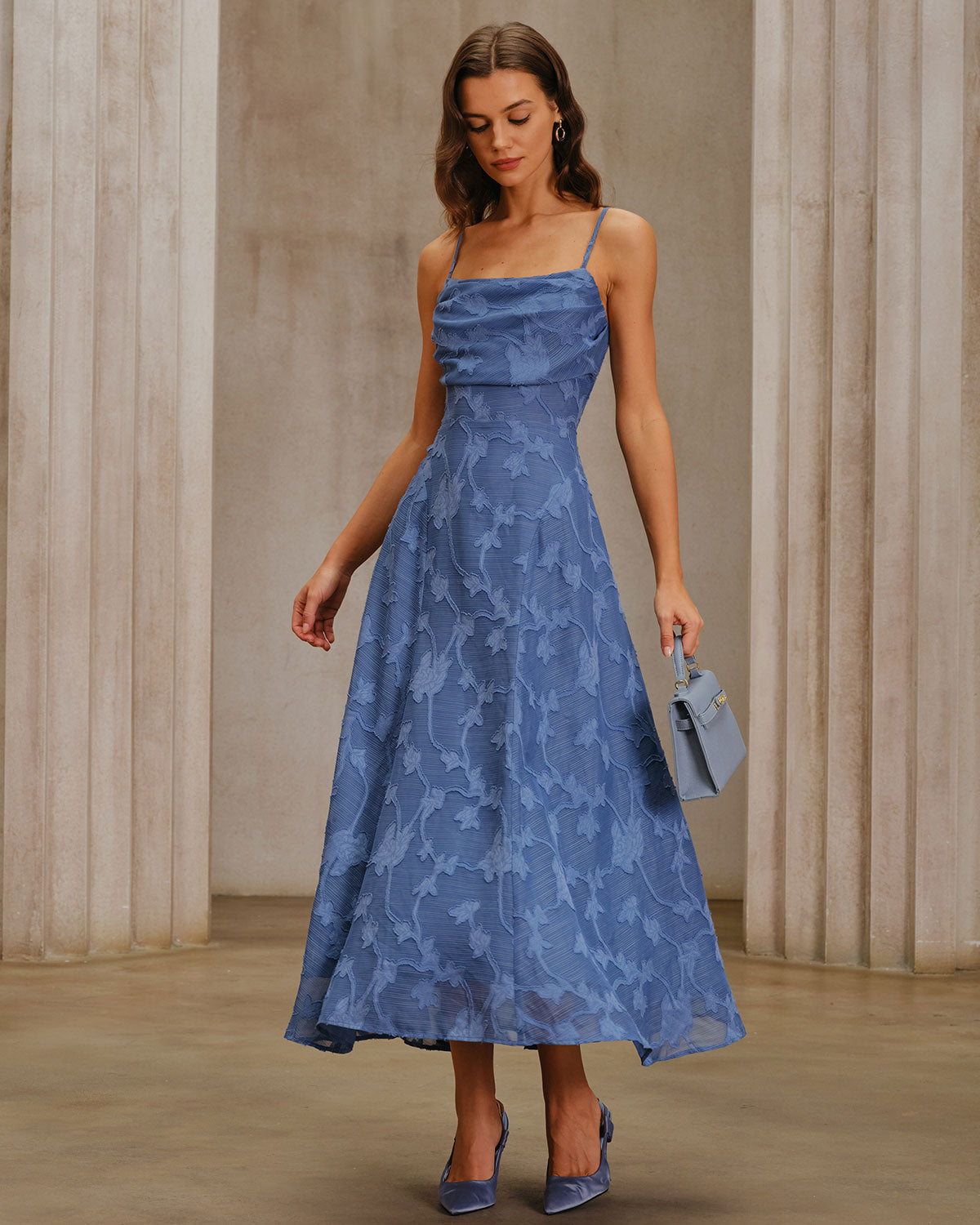 Zélie | Damen Jacquard-Maxikleid mit Raffung – Blau