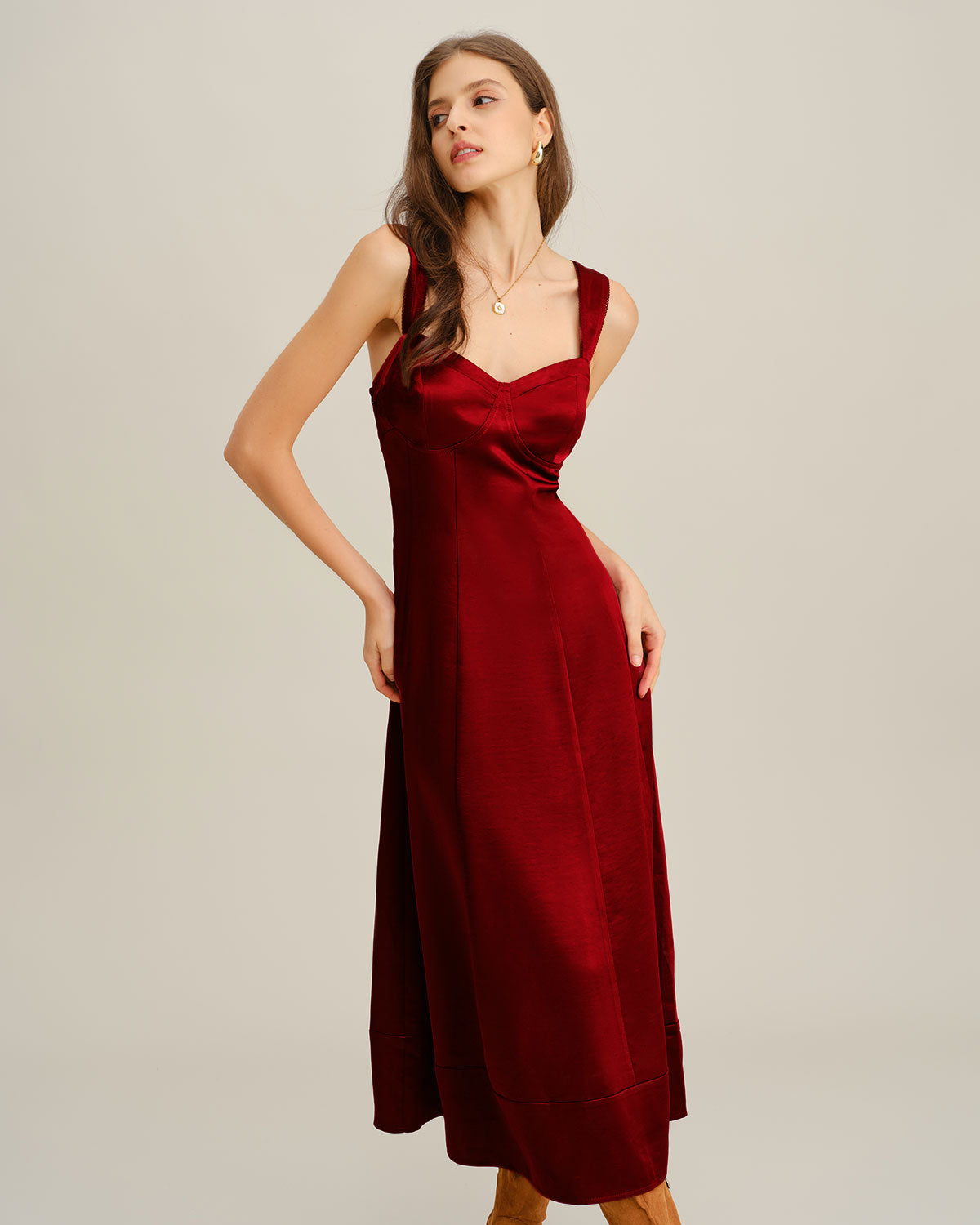 Elise | Damen Maxikleid mit Herz-Ausschnitt – Rot