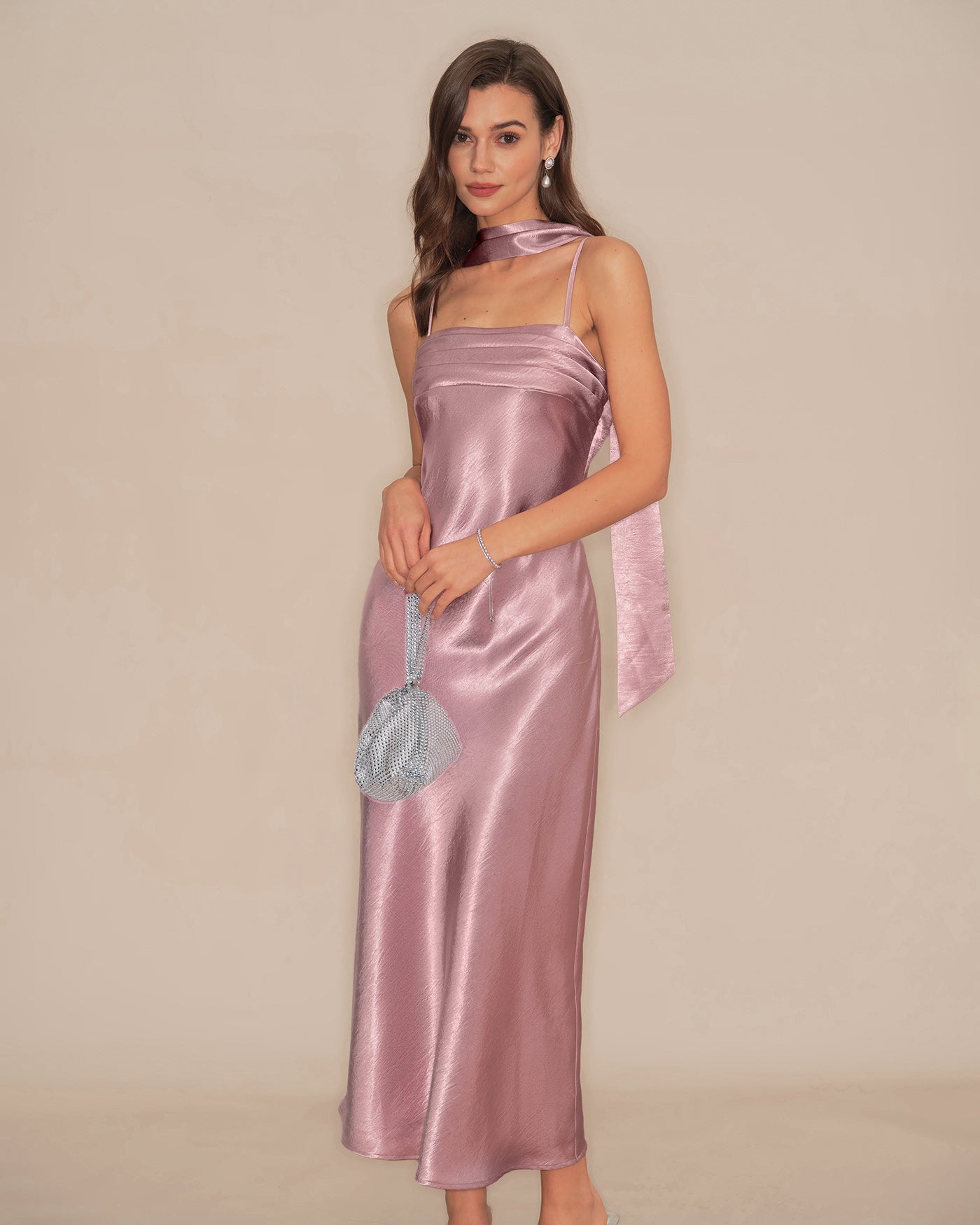 Nora | Damen Satin-Maxikleid im Meerjungfrau-Schnitt – Rosa