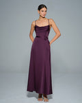 Chiara | Damen Satin-Maxikleid mit Wasserfall-Ausschnitt – Violett