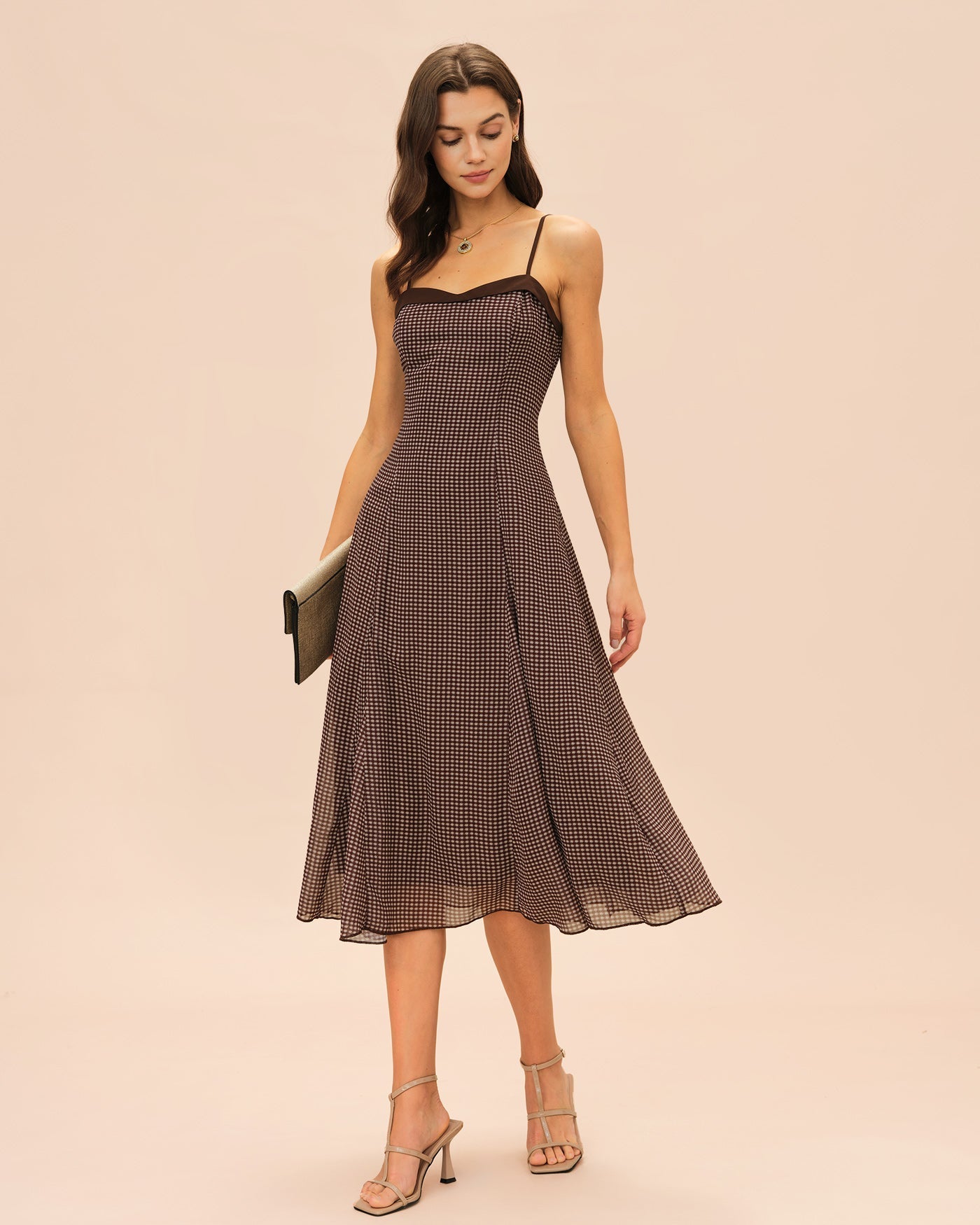 Adeline | Damen Karo-Midikleid mit Herz-Ausschnitt – Braun