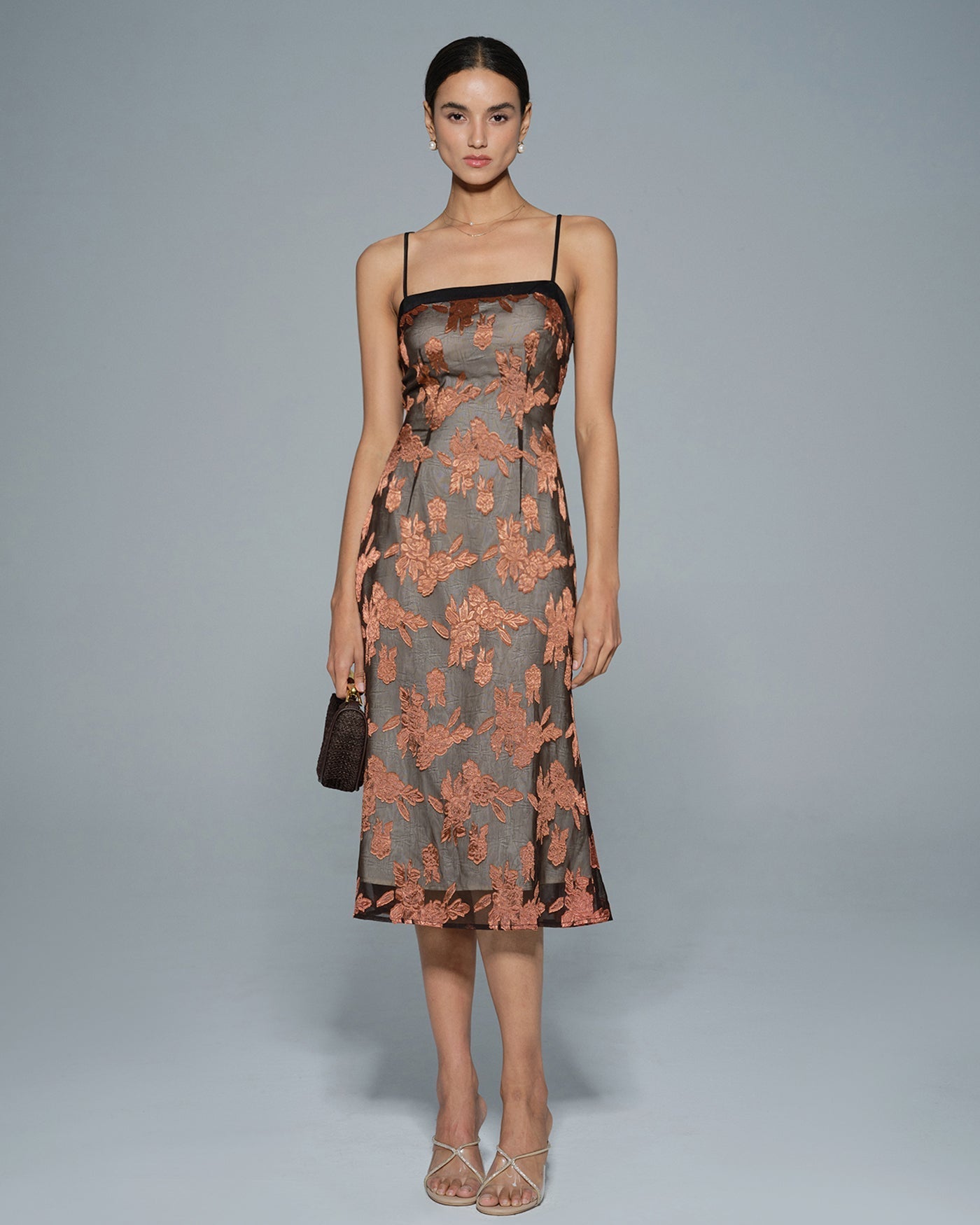 Mila | Damen Floral-Midikleid – Karamell