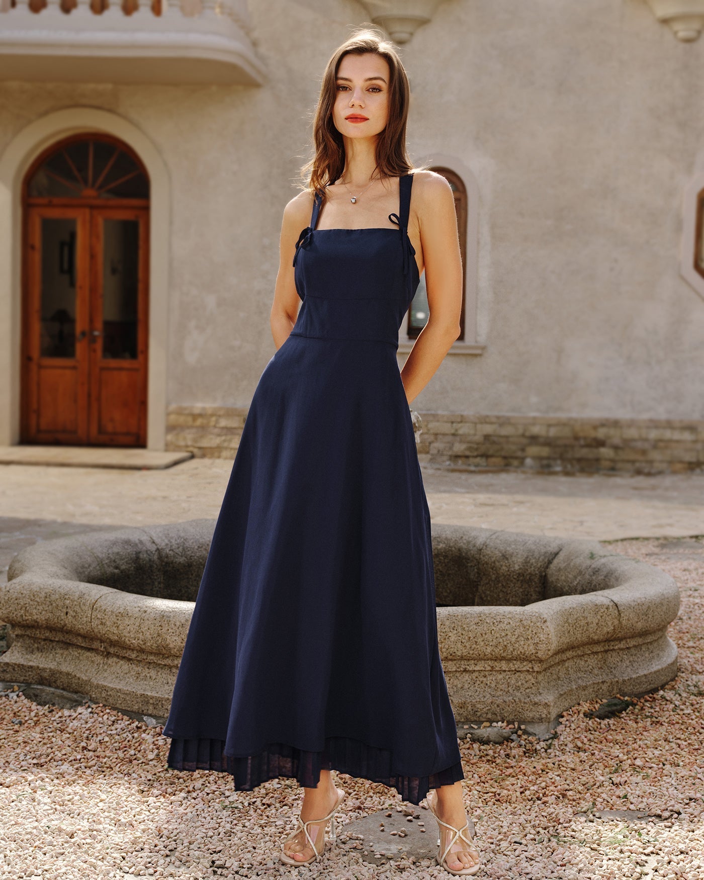 Estelle | Damen Maxikleid mit Karree-Ausschnitt – Dunkelblau