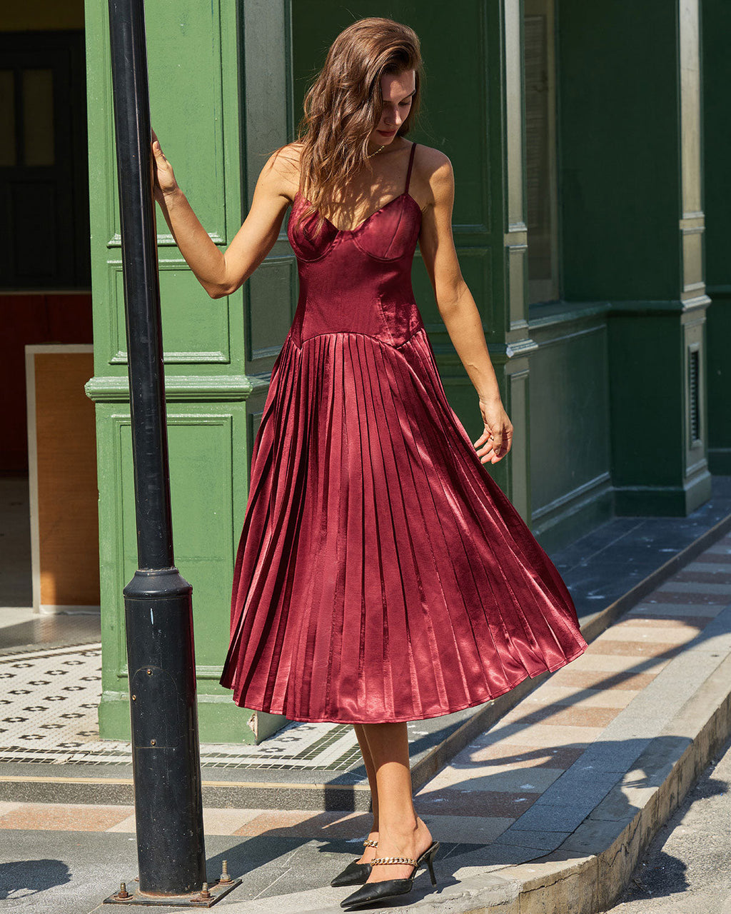 Vivienne | Damen Midikleid mit Raffung – Bordeaux